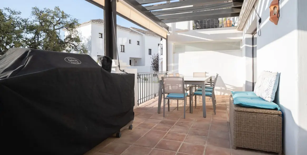 Sale of penthouse duplex in Altos de los Monteros 9