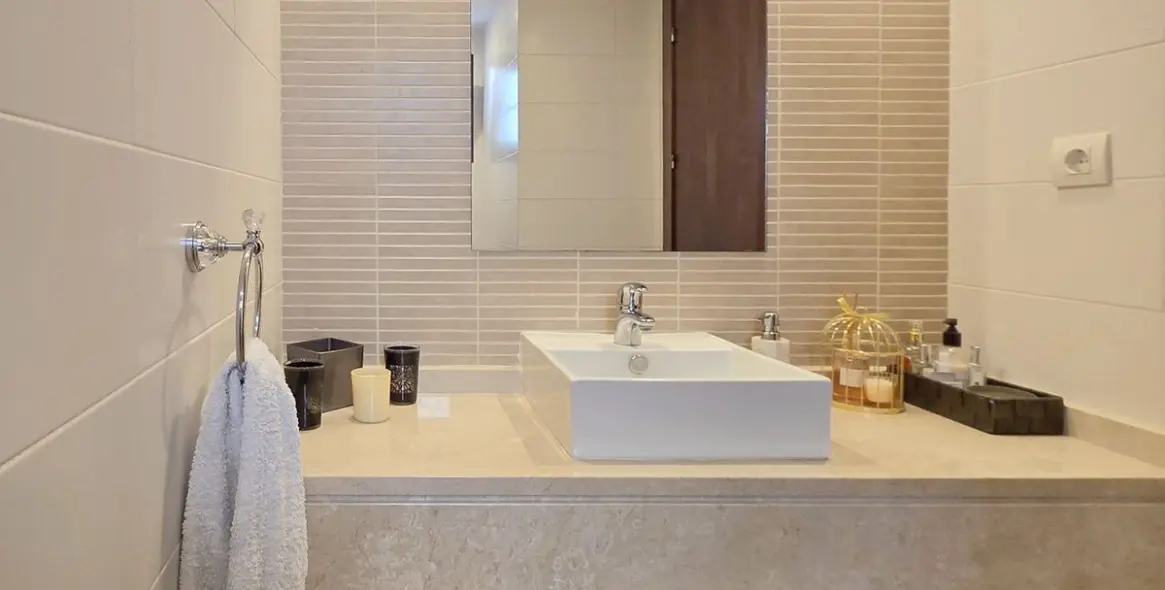 Sale of penthouse duplex in Altos de los Monteros 14