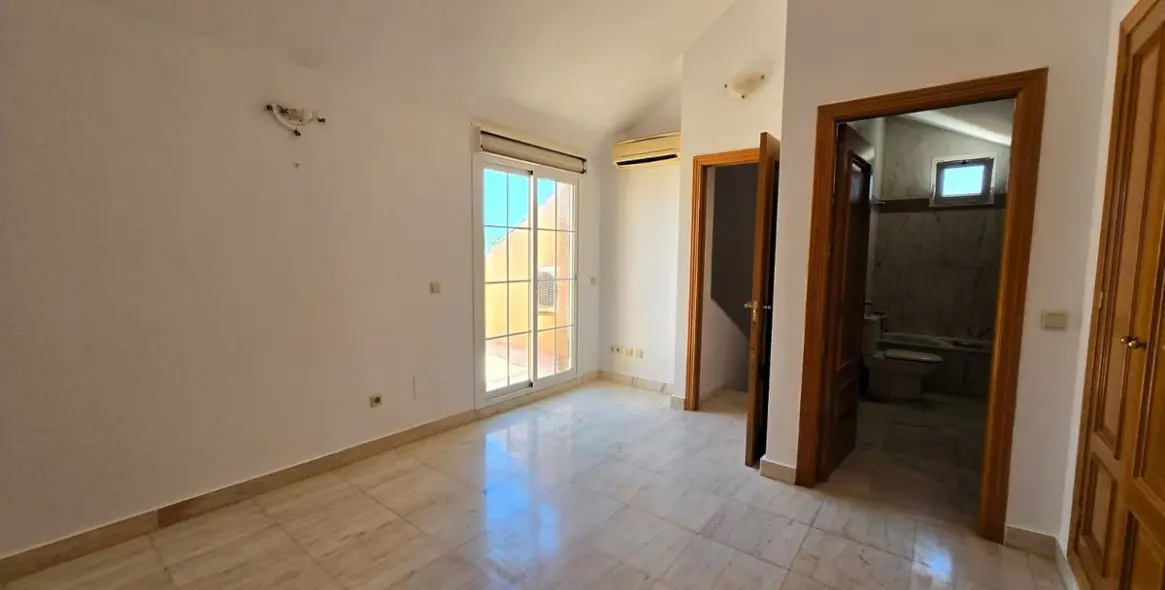 Продажа таунхауса в La Cala de Mijas 16