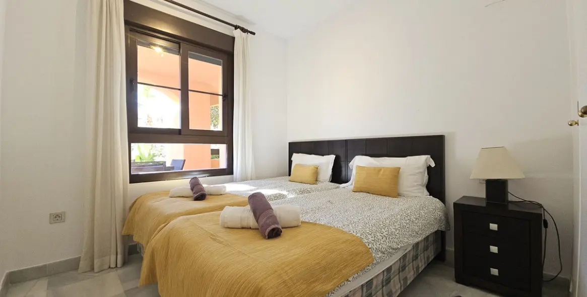 Sale of ground floor apartment in Hacienda del Sol 9