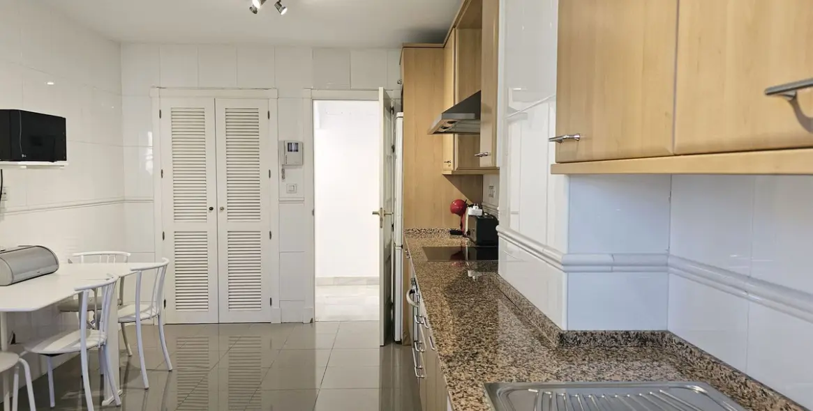 Venta de apartamento en planta baja en Hacienda del Sol 13