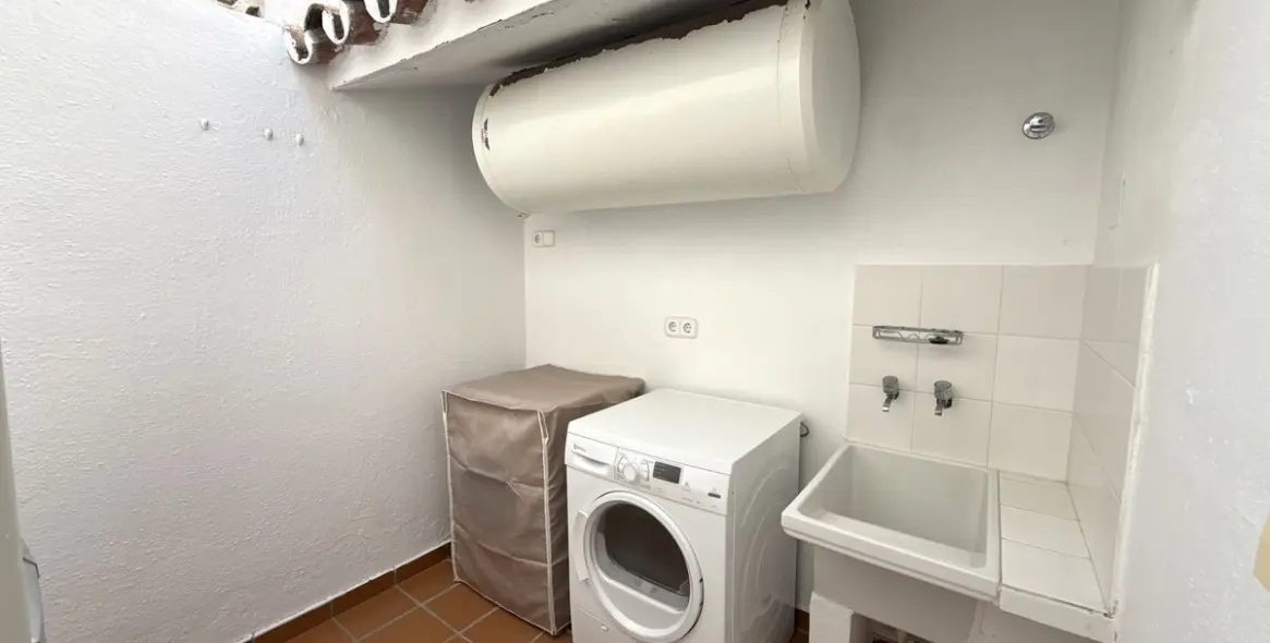 Продажа дома на две семьи в San Pedro de Alcántara 37