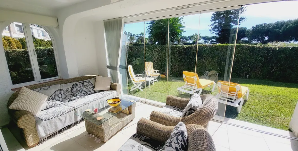 Продажа таунхауса в Miraflores 3