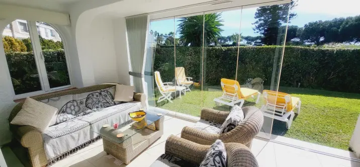 Продажа таунхауса в Miraflores 2