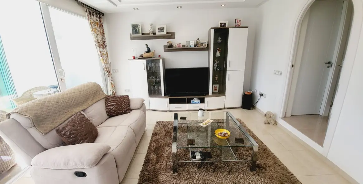 Продажа таунхауса в Miraflores 17