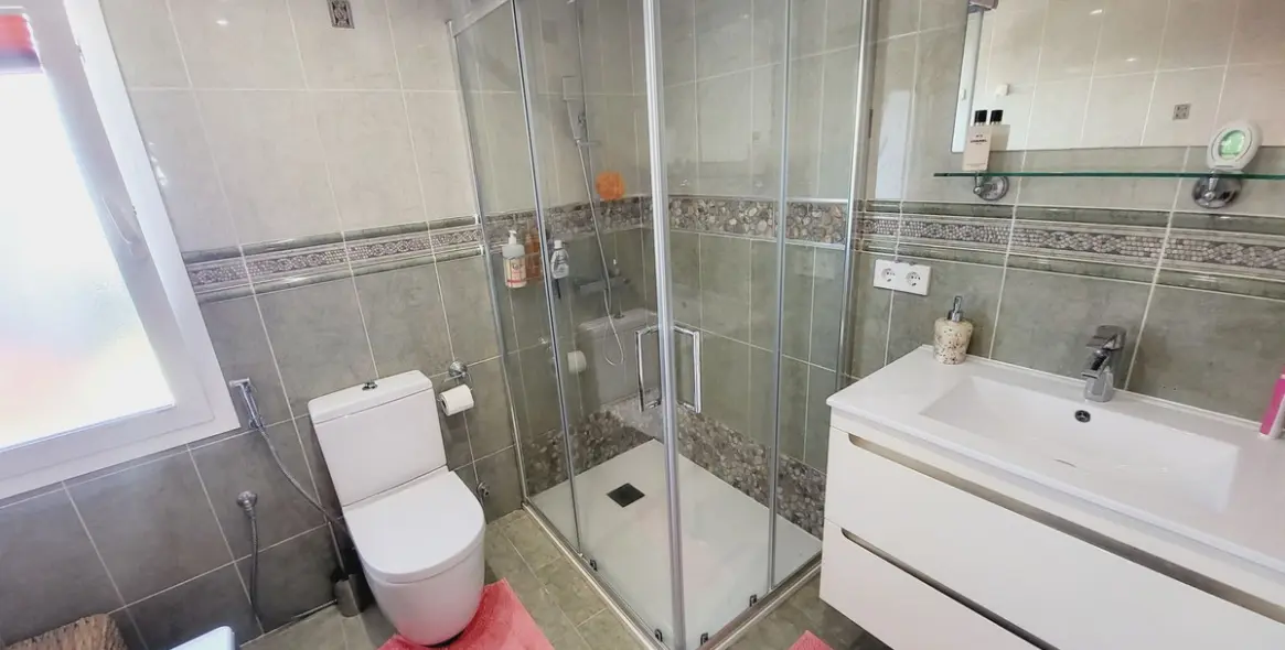 Sale of townhouse in Miraflores 39