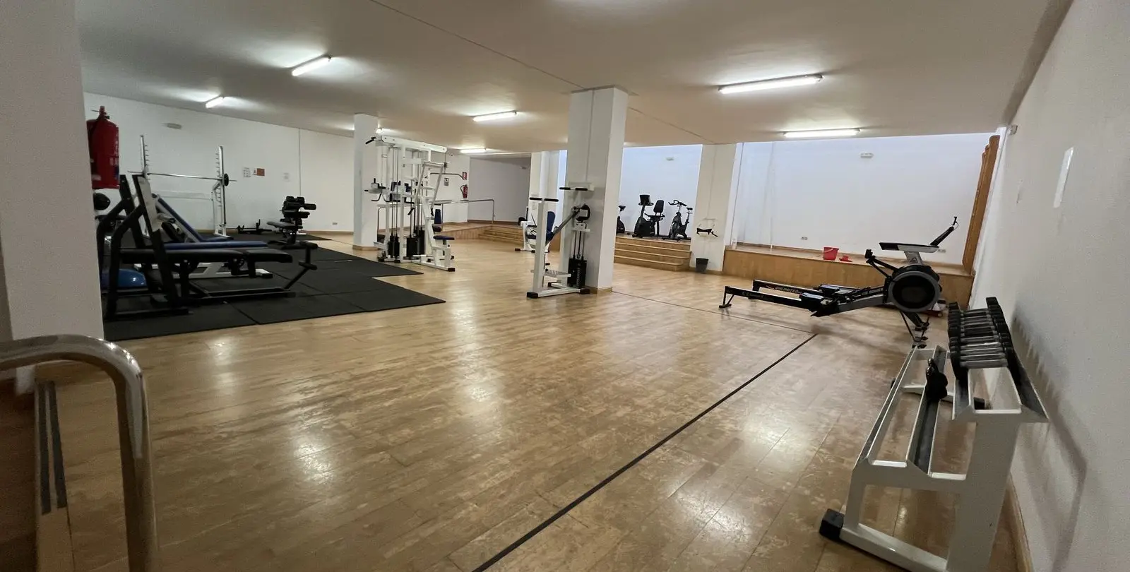 Sale of middle floor apartment in Puerto Banús 20