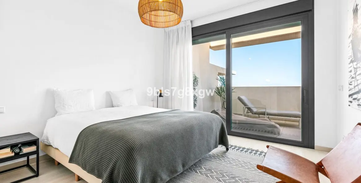 Venta de apartamento en planta media en Casares Playa 6
