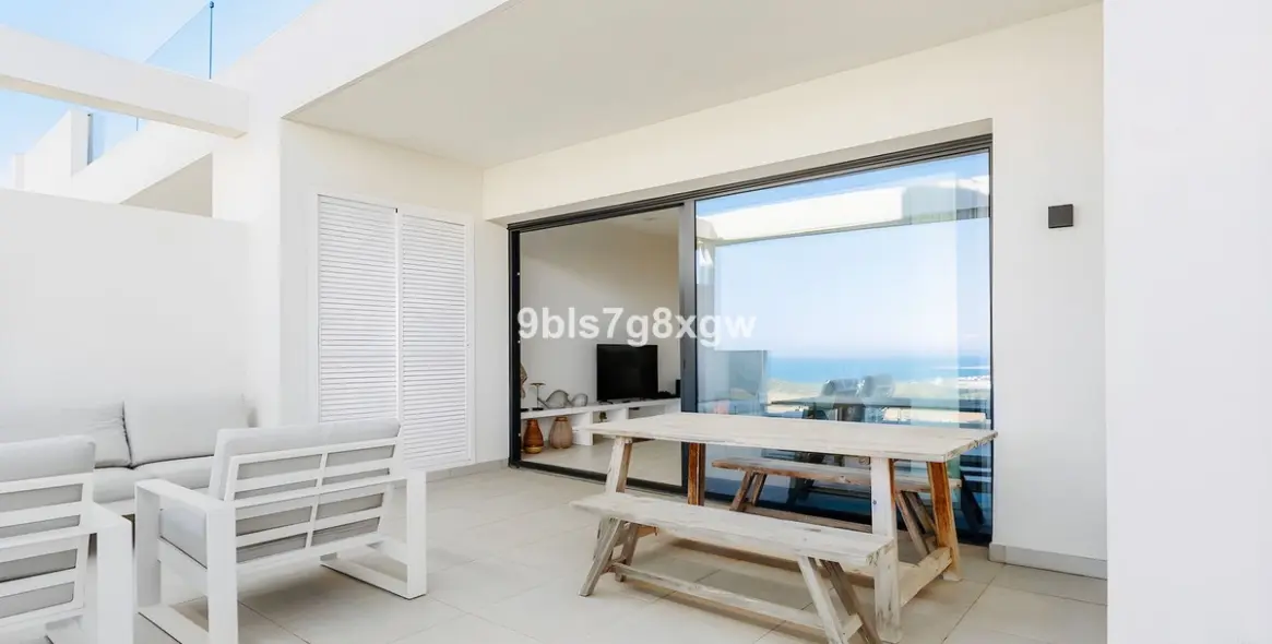 Venta de apartamento en planta media en Casares Playa 30
