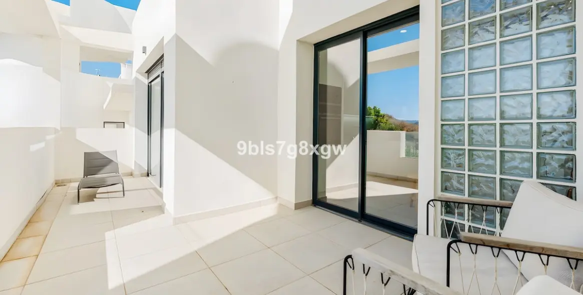 Venta de apartamento en planta media en Casares Playa 34