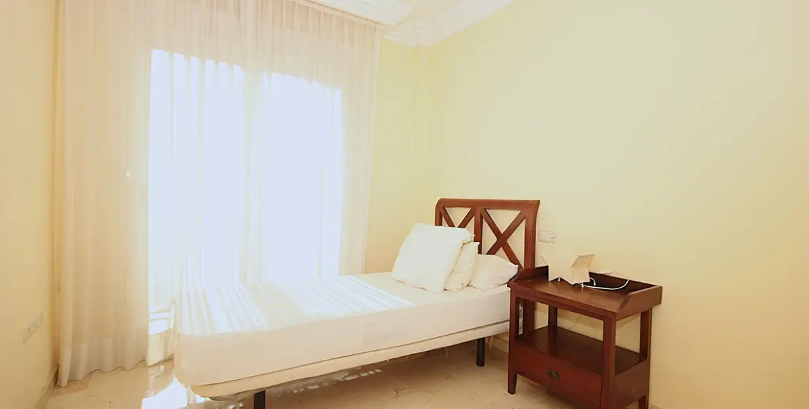 Sale of townhouse in El Rosario 28