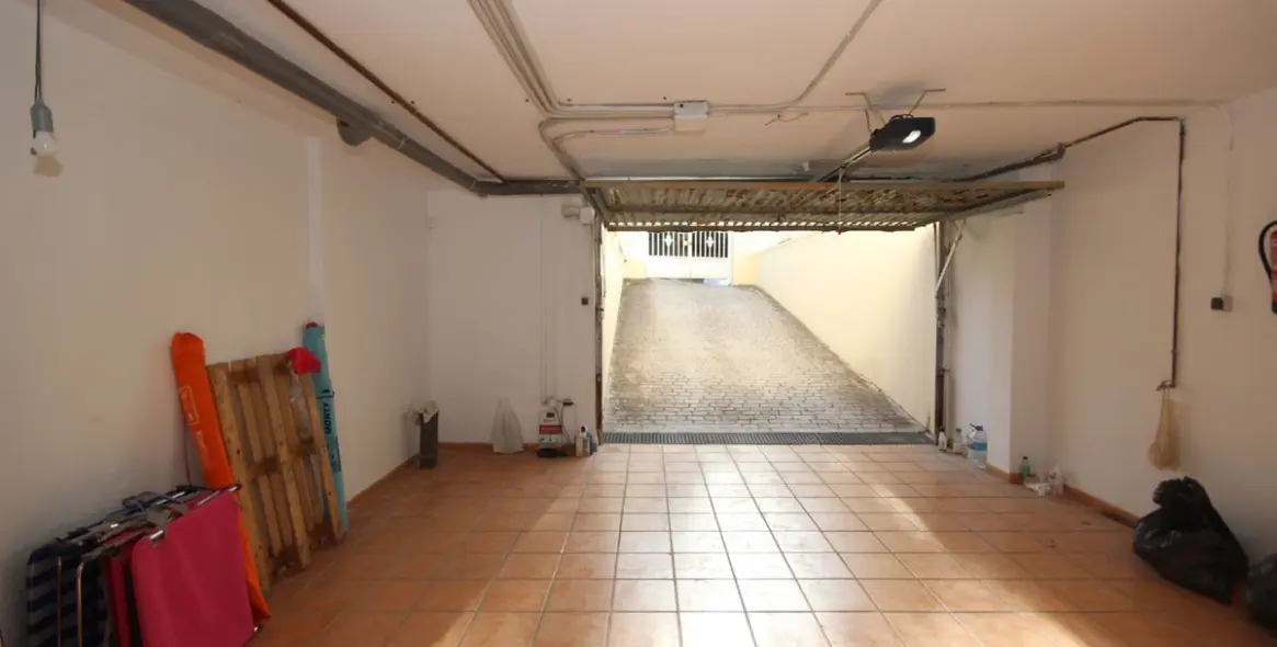 Sale of townhouse in El Rosario 30