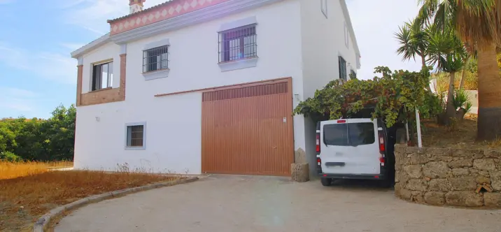 Sale of finca - cortijo in Coín 1
