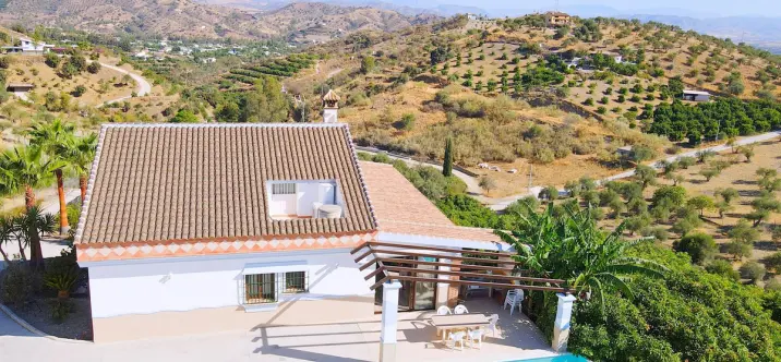 Sale of finca - cortijo in Coín 4