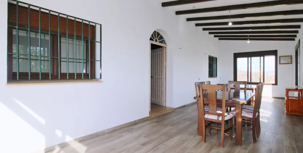 Продажа финки в Coín 23