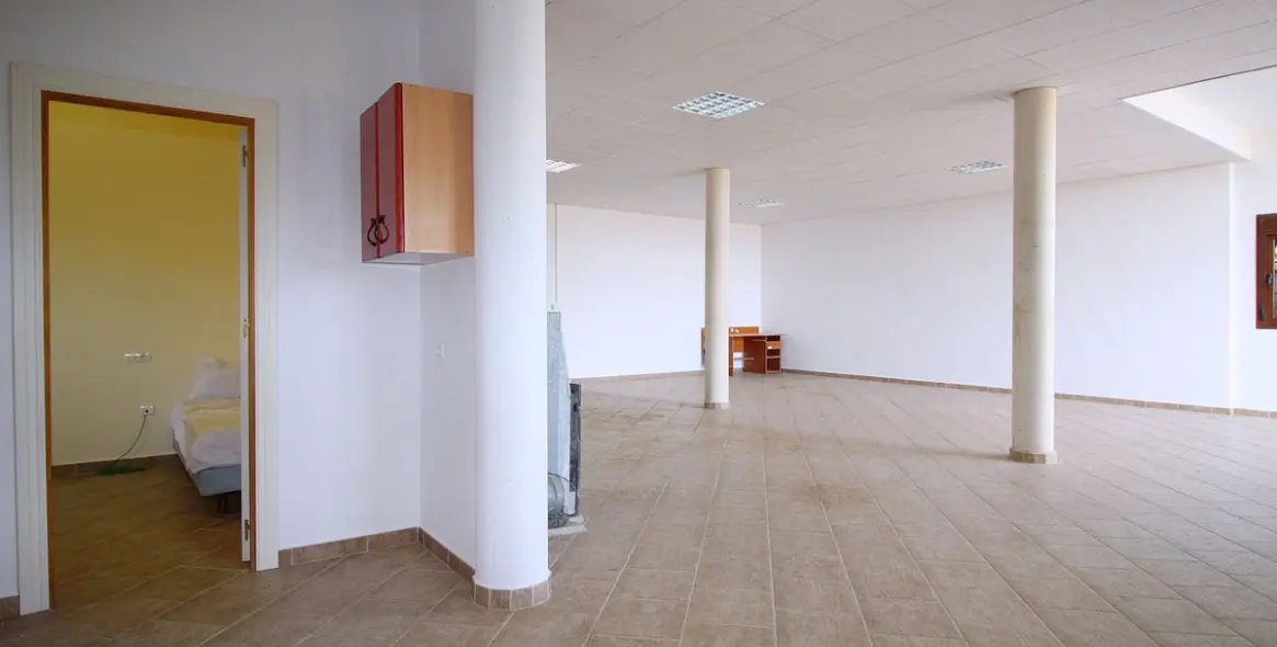 Продажа финки в Coín 57