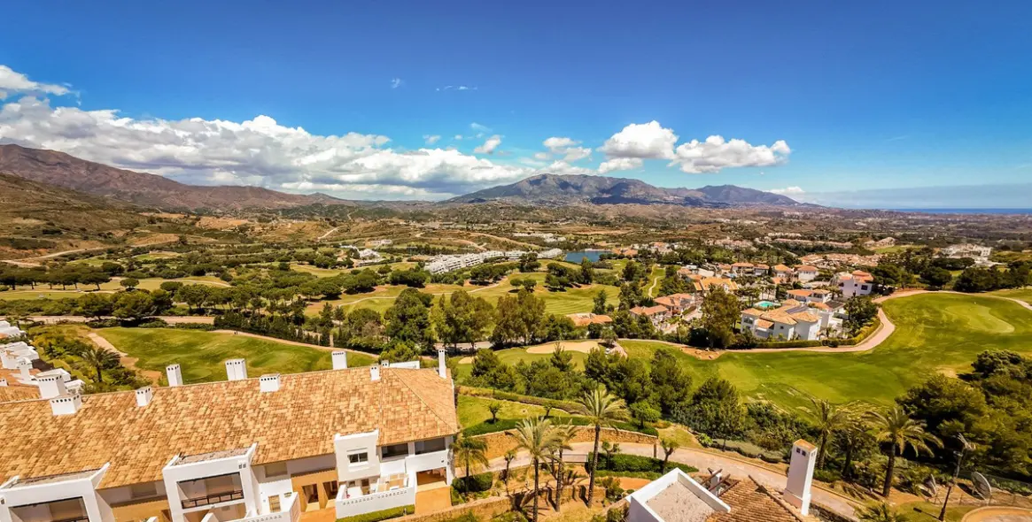 Venta de adosado en La Cala Golf 32