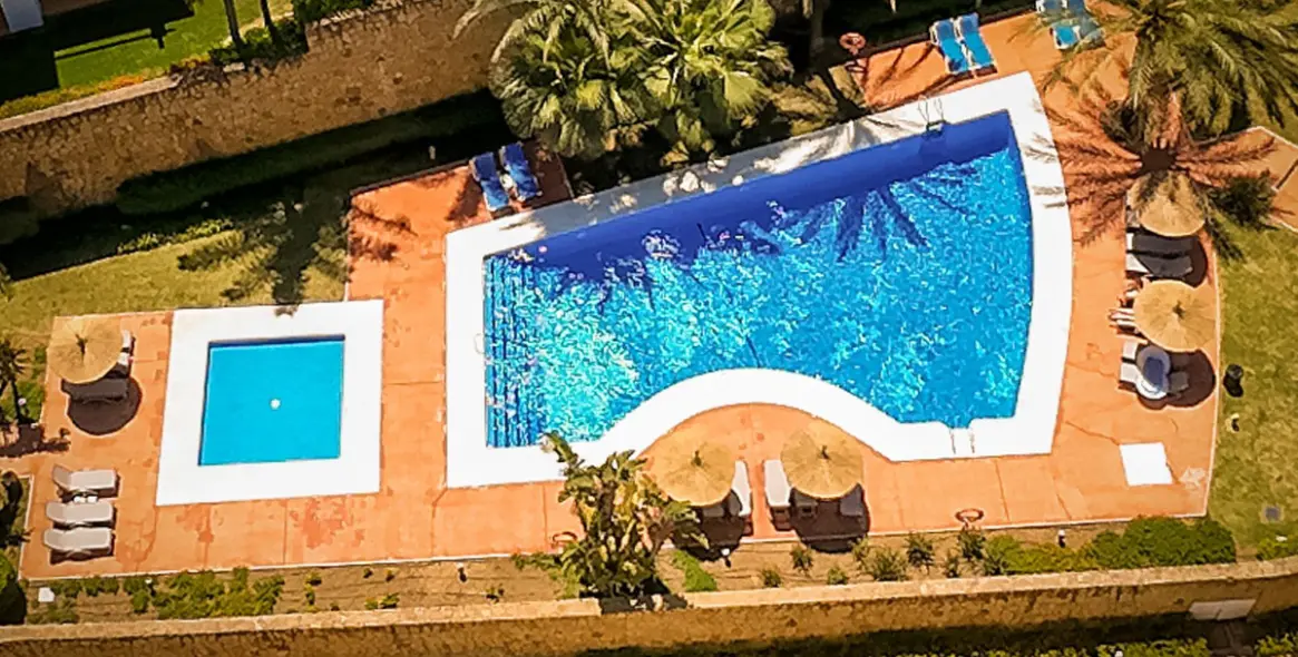 Sale of townhouse in La Cala Golf 33