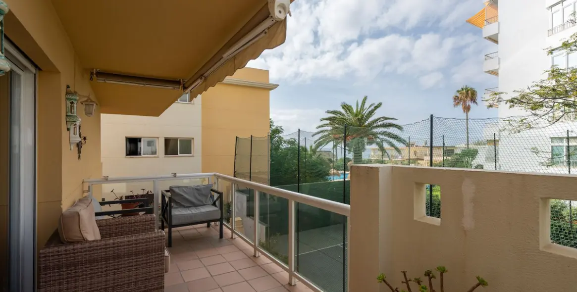 Продажа апартаментов на среднем этаже в La Cala 12