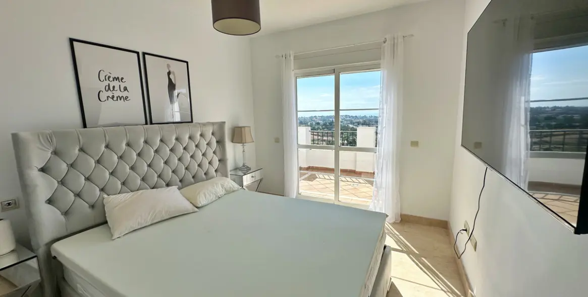 Продажа дома на две семьи в Benahavís 7