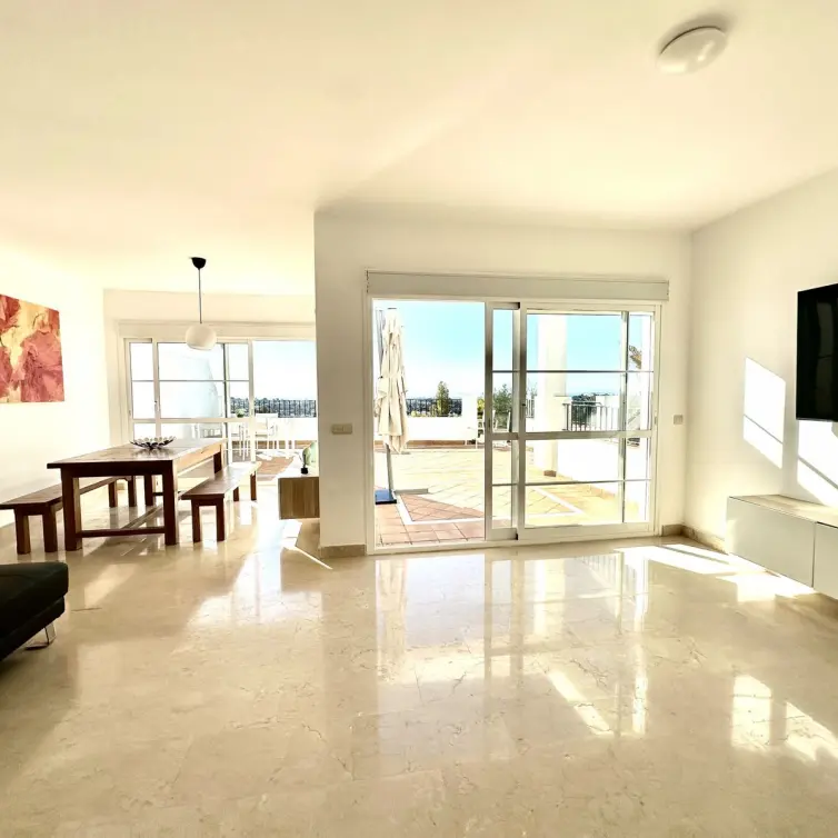 Venta de casa pareada en Benahavís