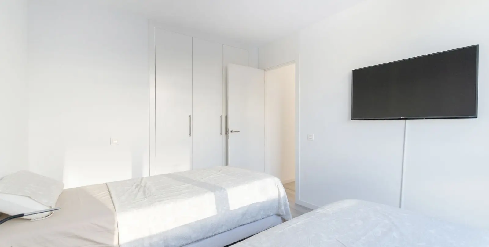 Sale of townhouse in Cancelada 18