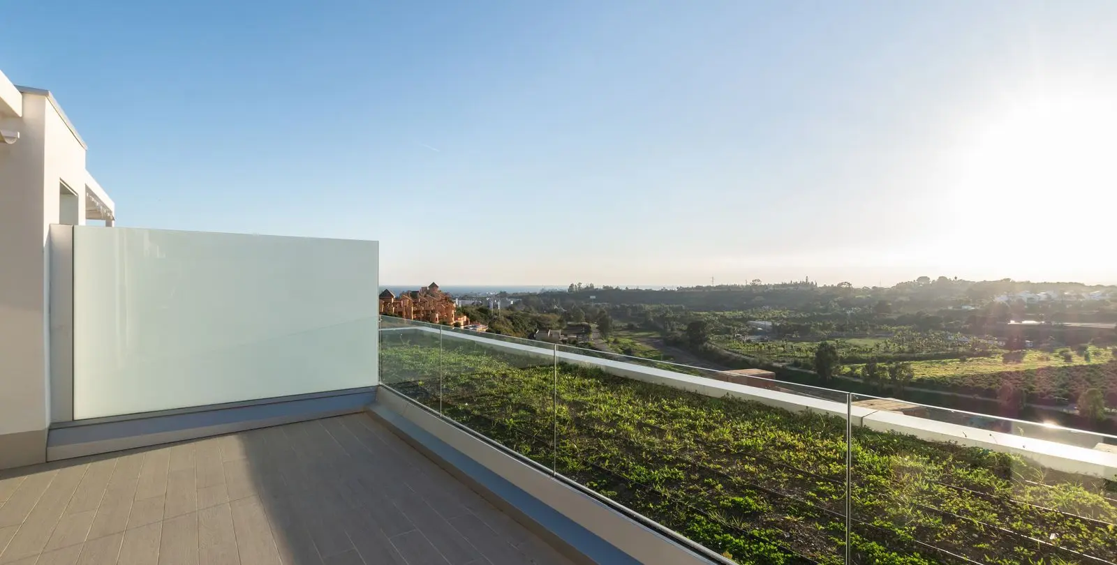 Sale of townhouse in Cancelada 24