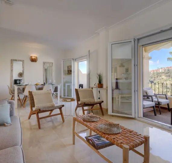 Sale of penthouse in La Quinta