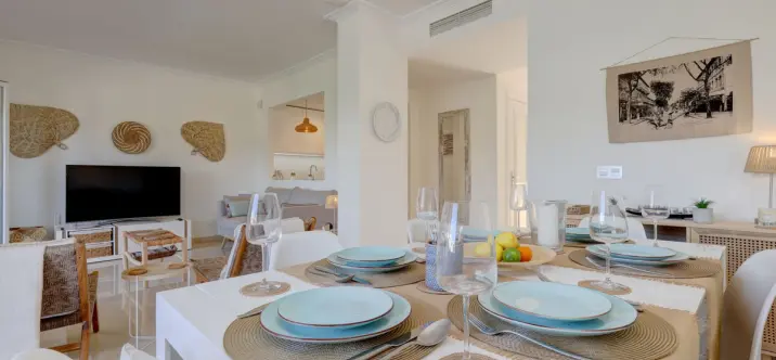 Sale of penthouse in La Quinta 2