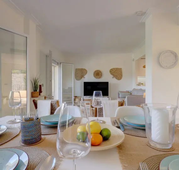 Sale of penthouse in La Quinta