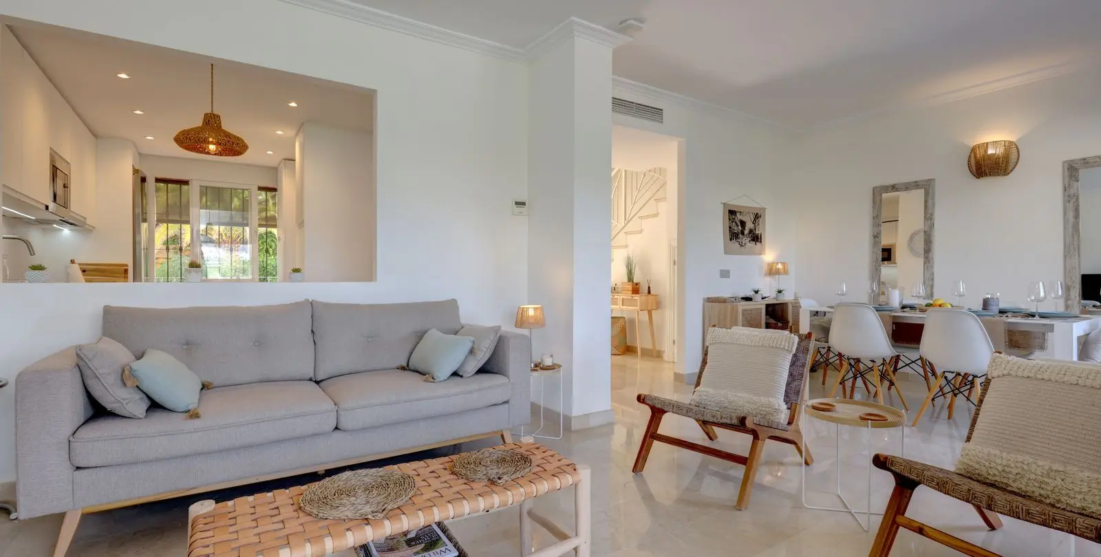 Sale of penthouse in La Quinta 1