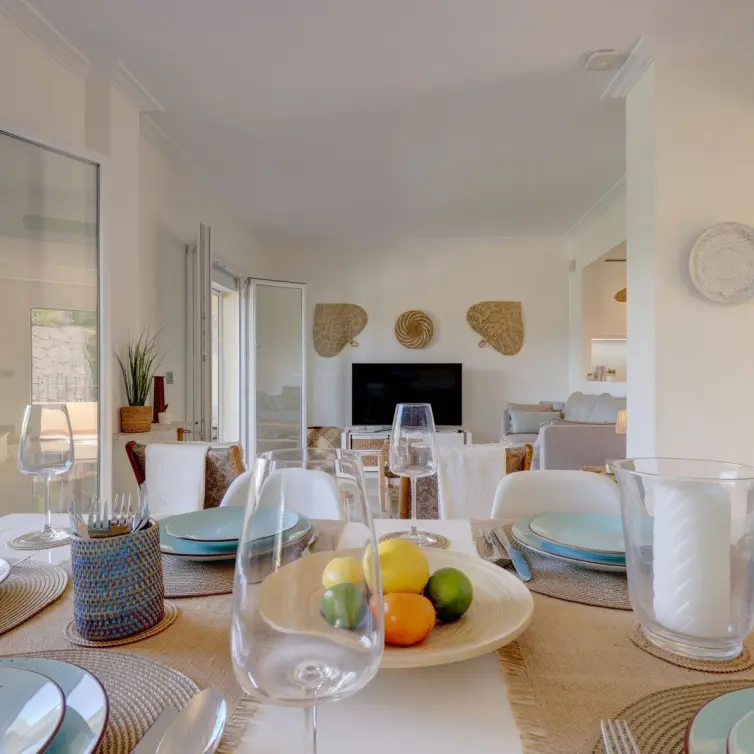 Sale of penthouse in La Quinta