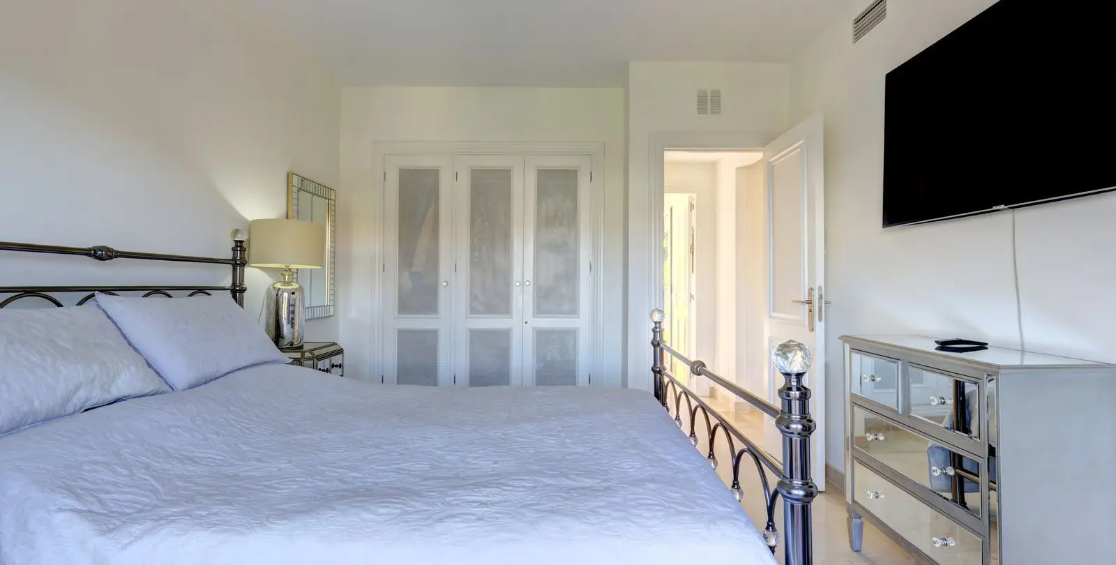 Sale of penthouse in La Quinta 30