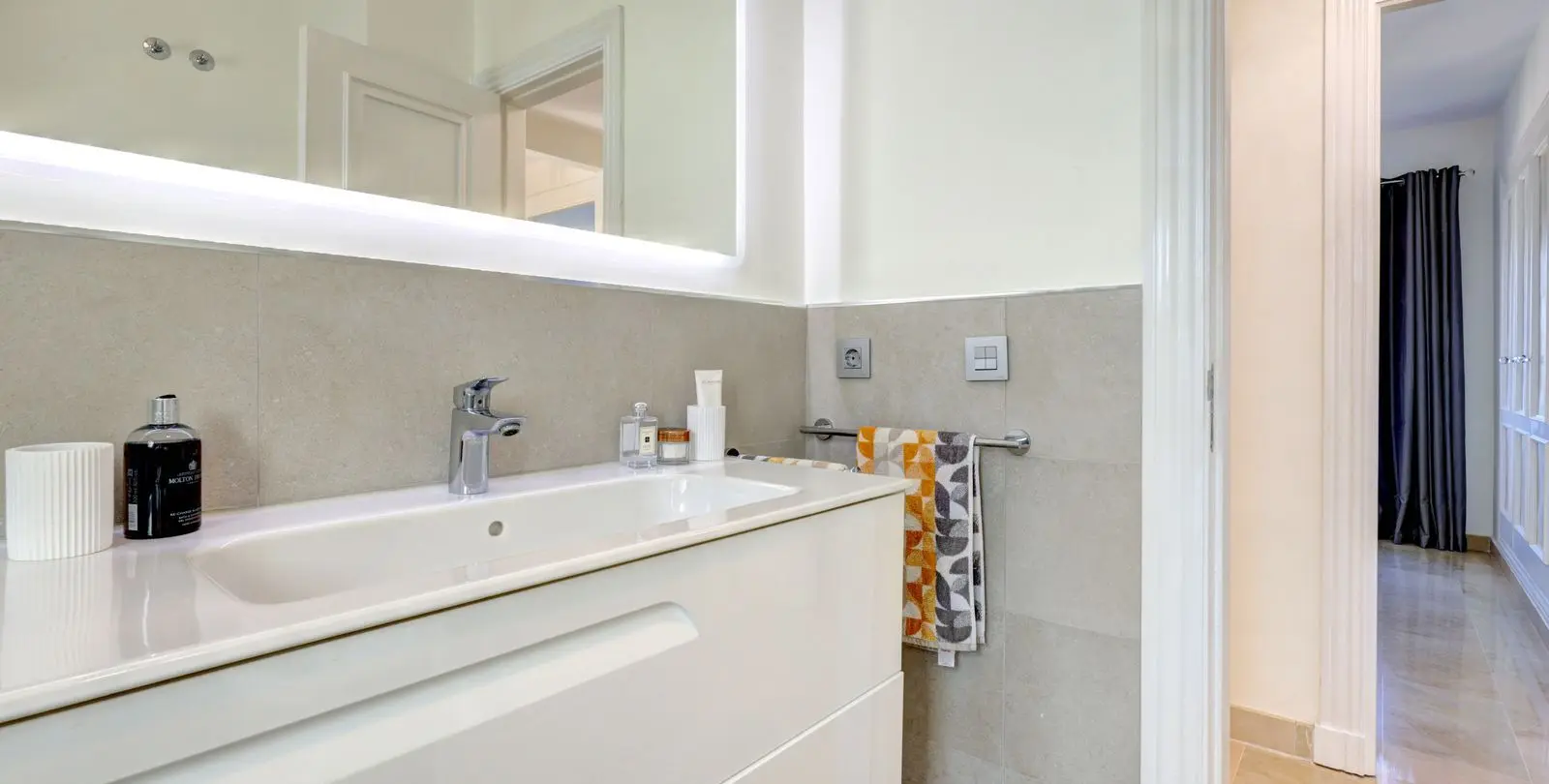 Sale of penthouse in La Quinta 37