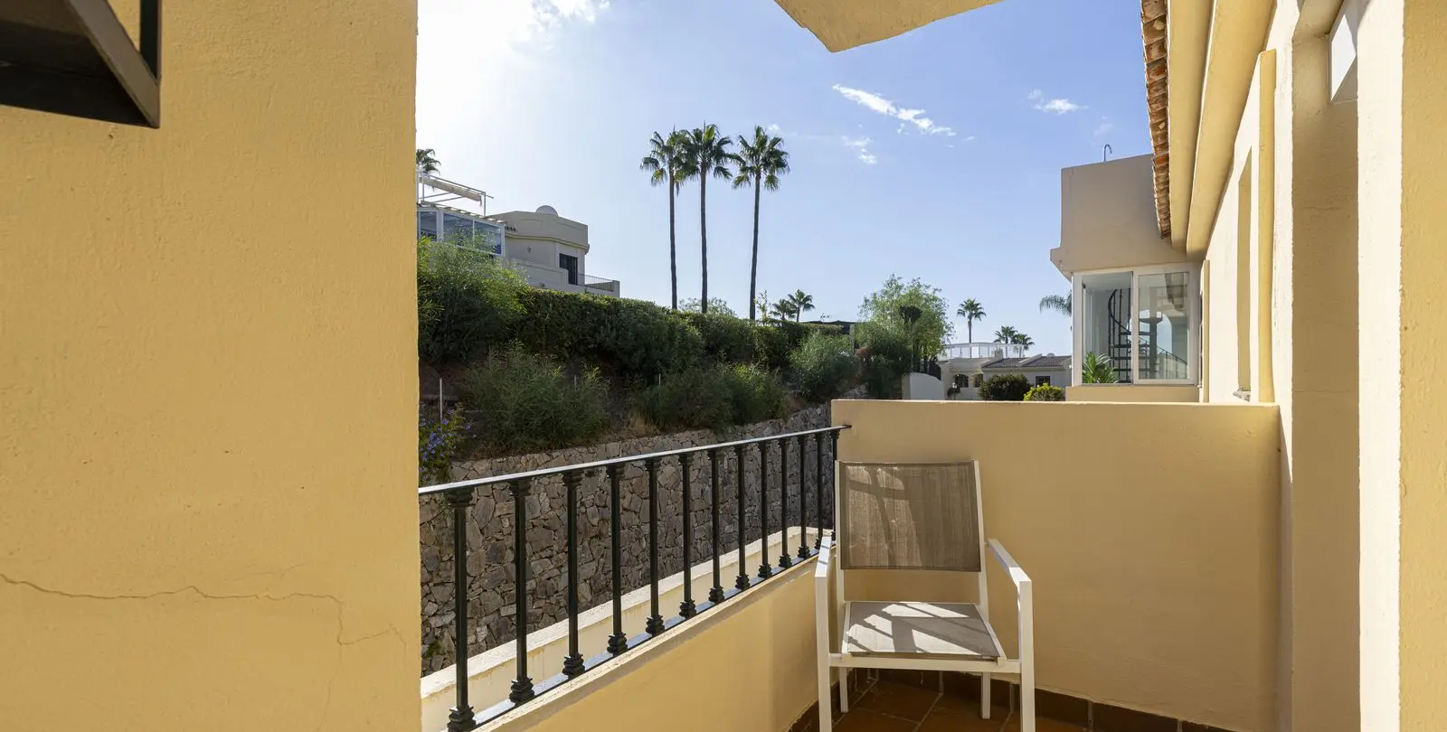 Sale of penthouse in La Quinta 47