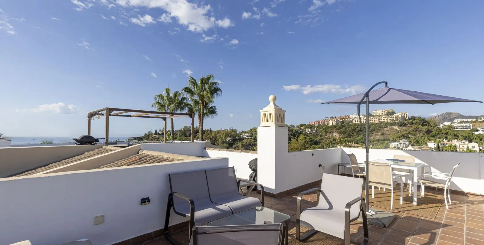 Sale of penthouse in La Quinta 49