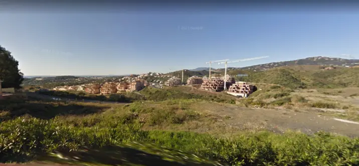 Venta de parcela residencial en Nueva Andalucía 0