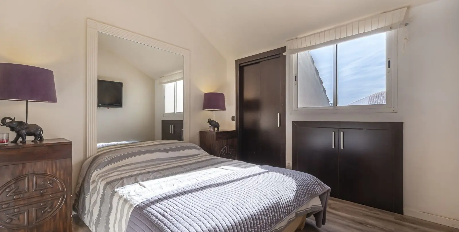 Sale of penthouse in The Golden Mile 17