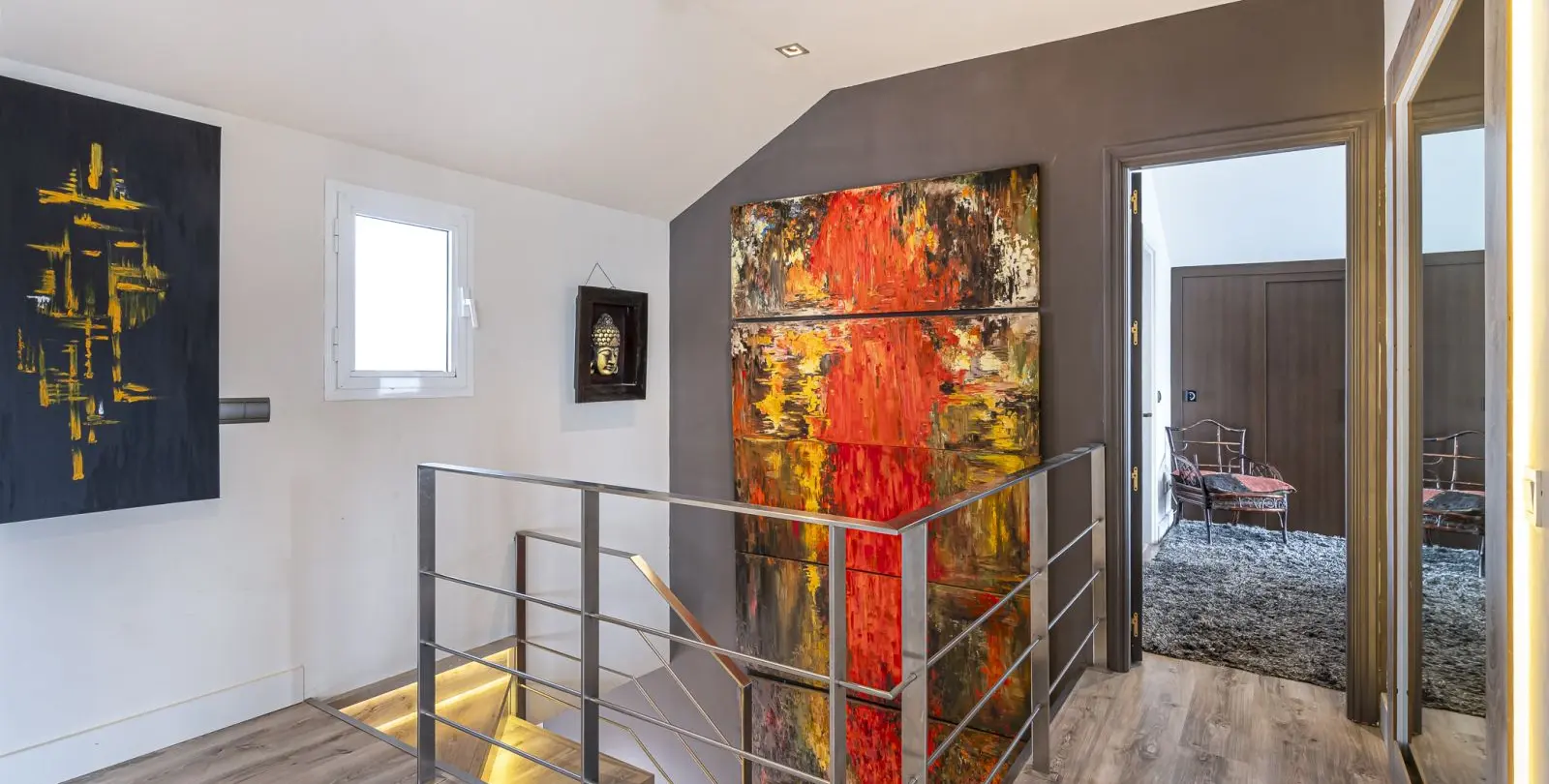 Sale of penthouse in The Golden Mile 24