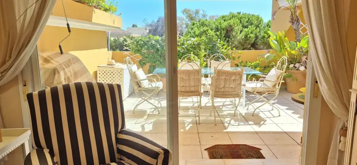 Sale of penthouse duplex in Elviria 4