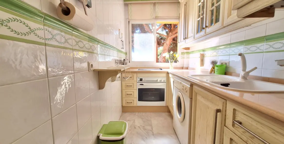 Продажа двухуровневого пентхауса в Elviria 16