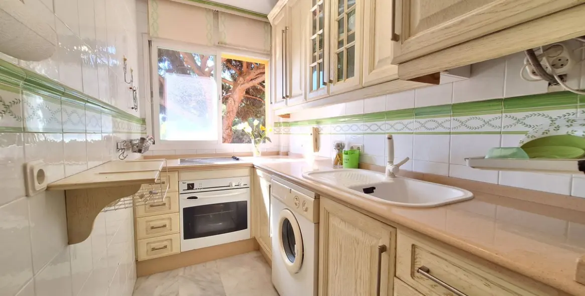 Продажа двухуровневого пентхауса в Elviria 17