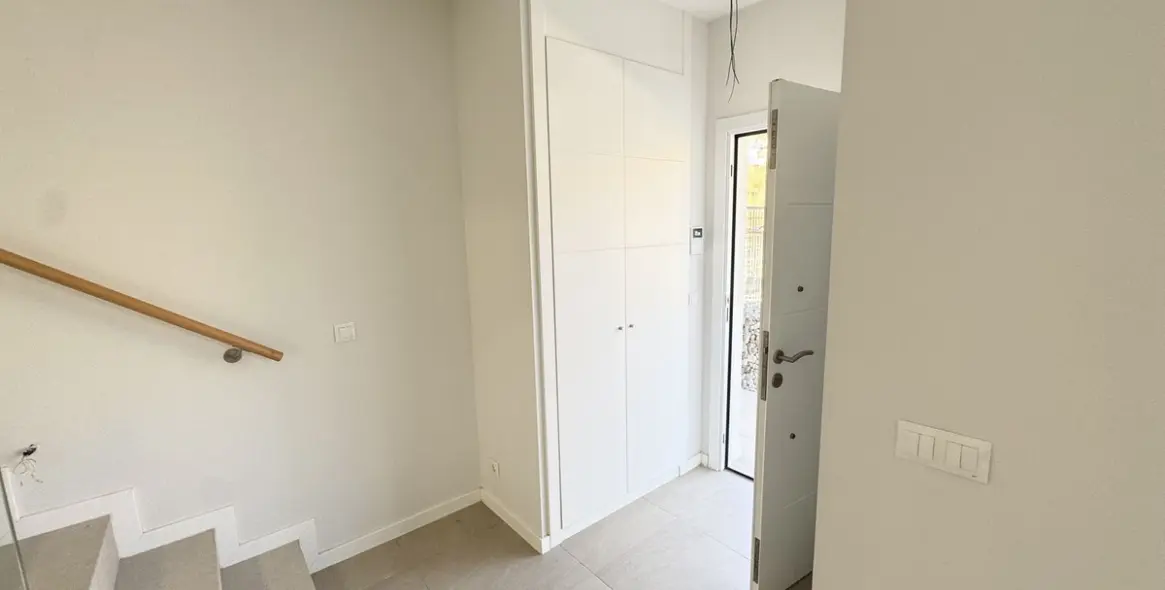 Продажа дома на две семьи в Riviera del Sol 8