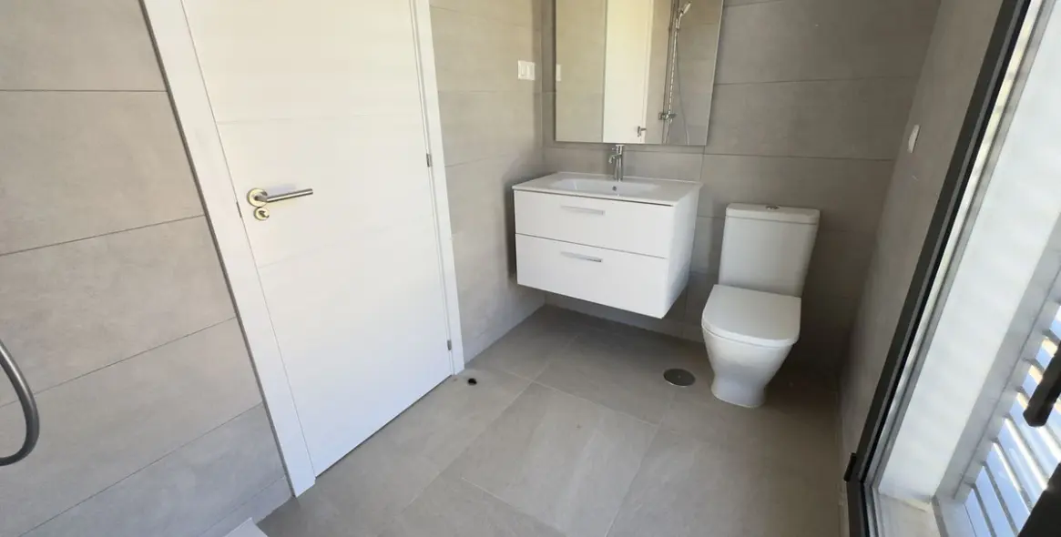 Продажа дома на две семьи в Riviera del Sol 16