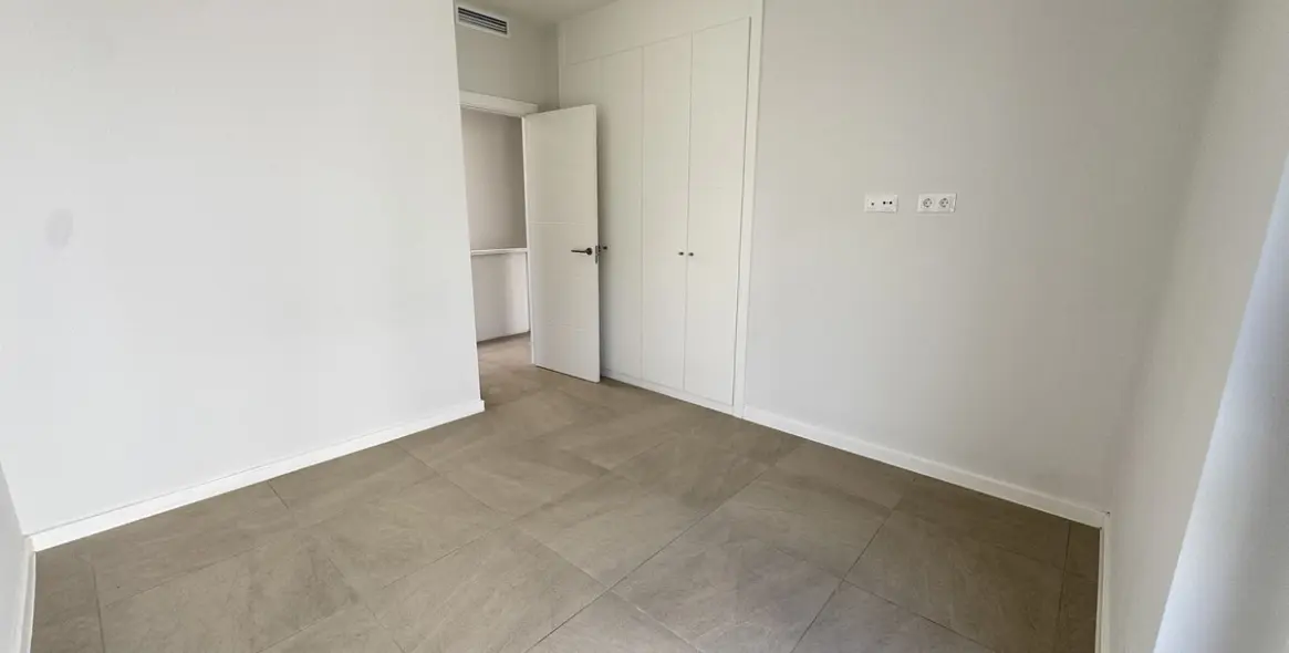 Продажа дома на две семьи в Riviera del Sol 21