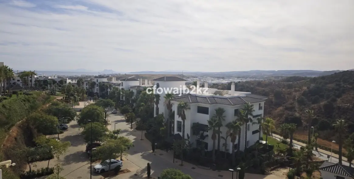 Sale of penthouse in Estepona 15