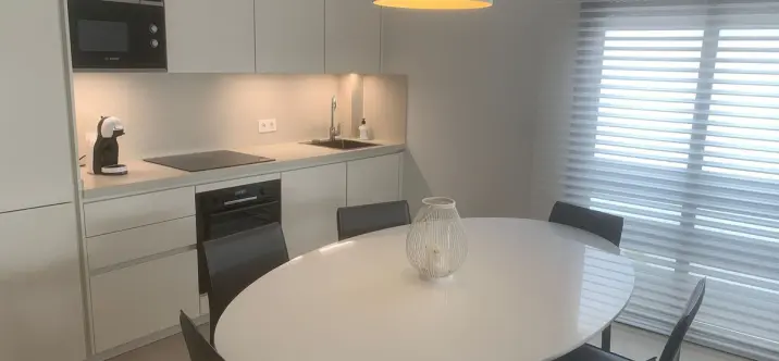 Продажа апартаментов на первом этаже в Nueva Andalucía 1