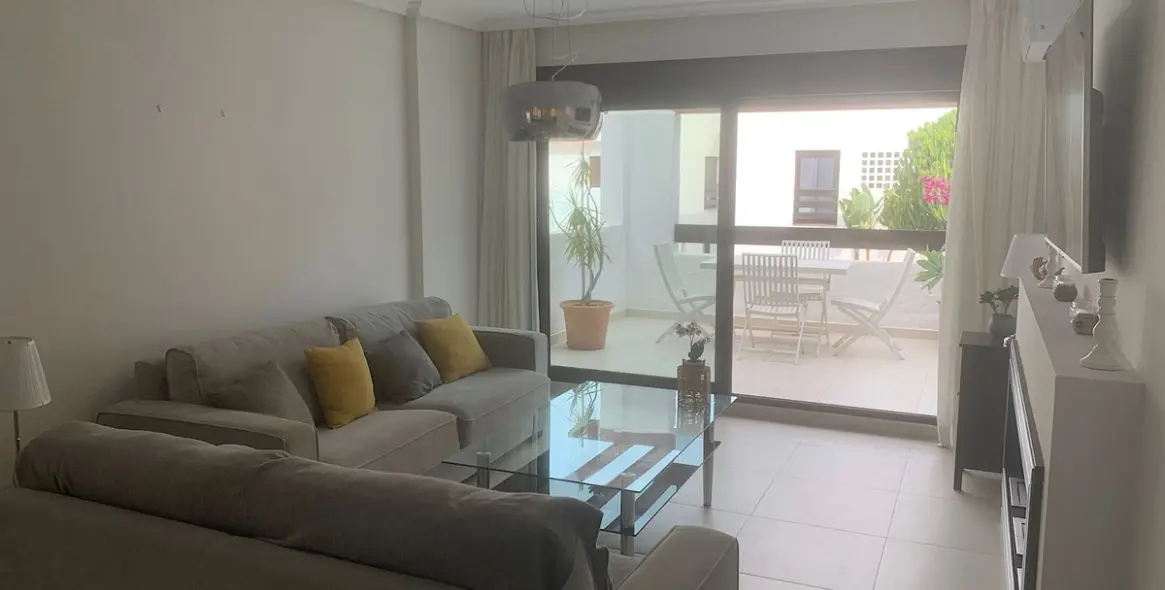 Продажа апартаментов на первом этаже в Nueva Andalucía 6