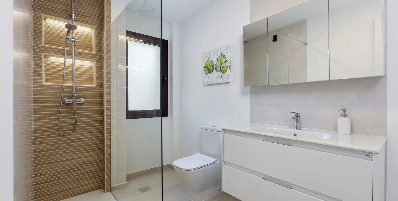 Venta de apartamento en planta baja en Nueva Andalucía 6