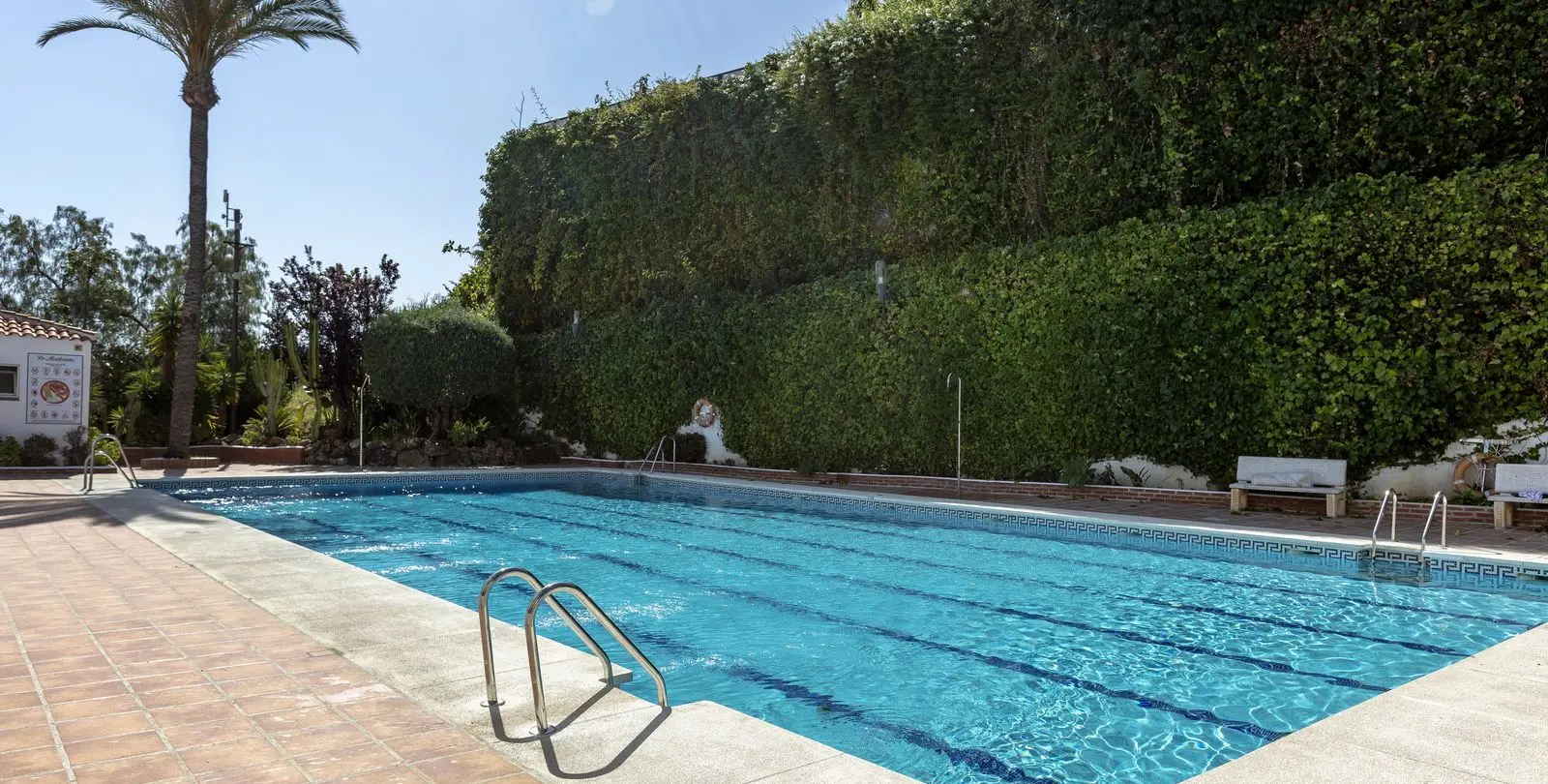 Venta de apartamento en planta baja en Nueva Andalucía 15